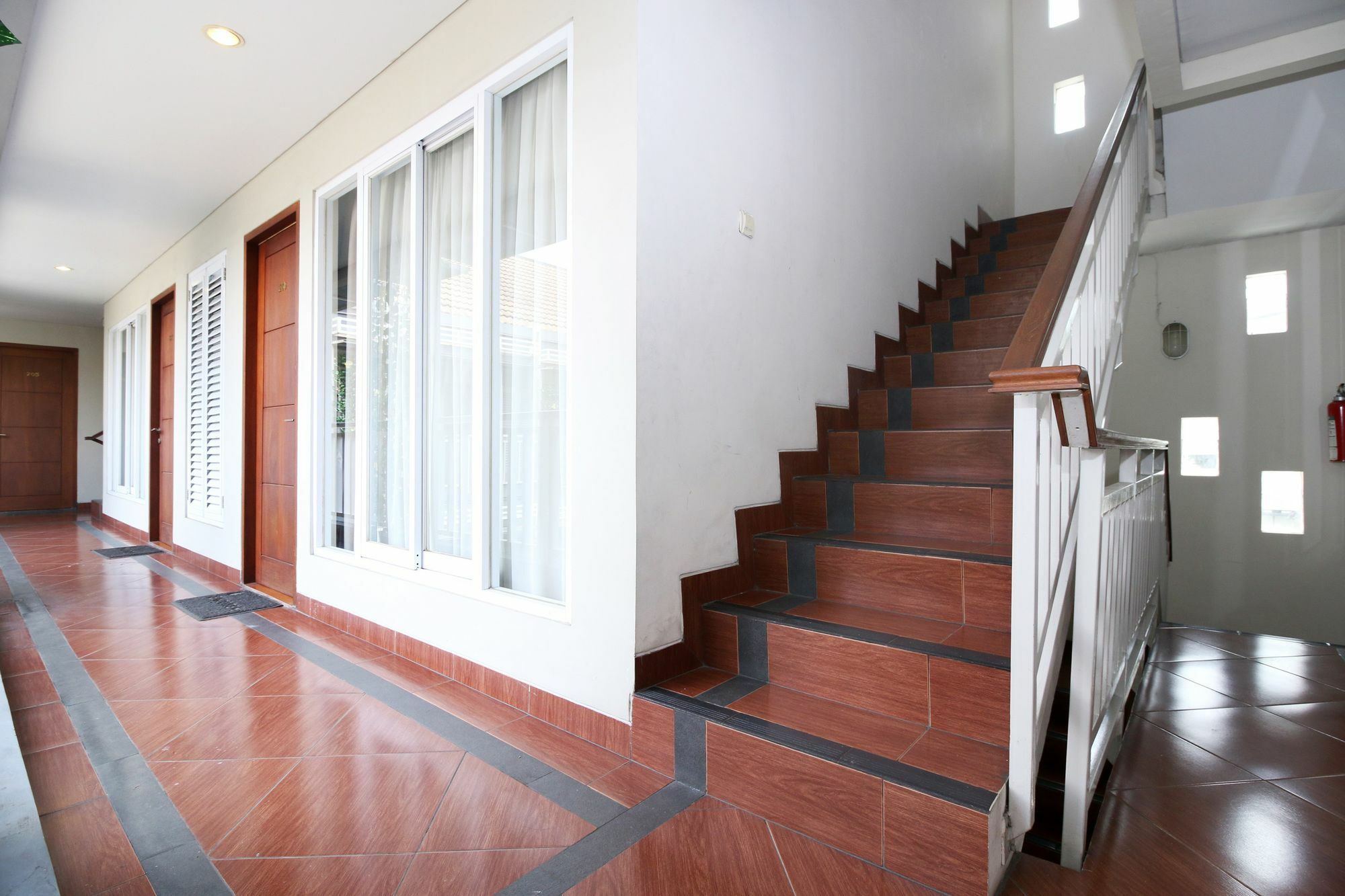 Rumah tetamu Airy Bangka Kemang Satu 4b 2*